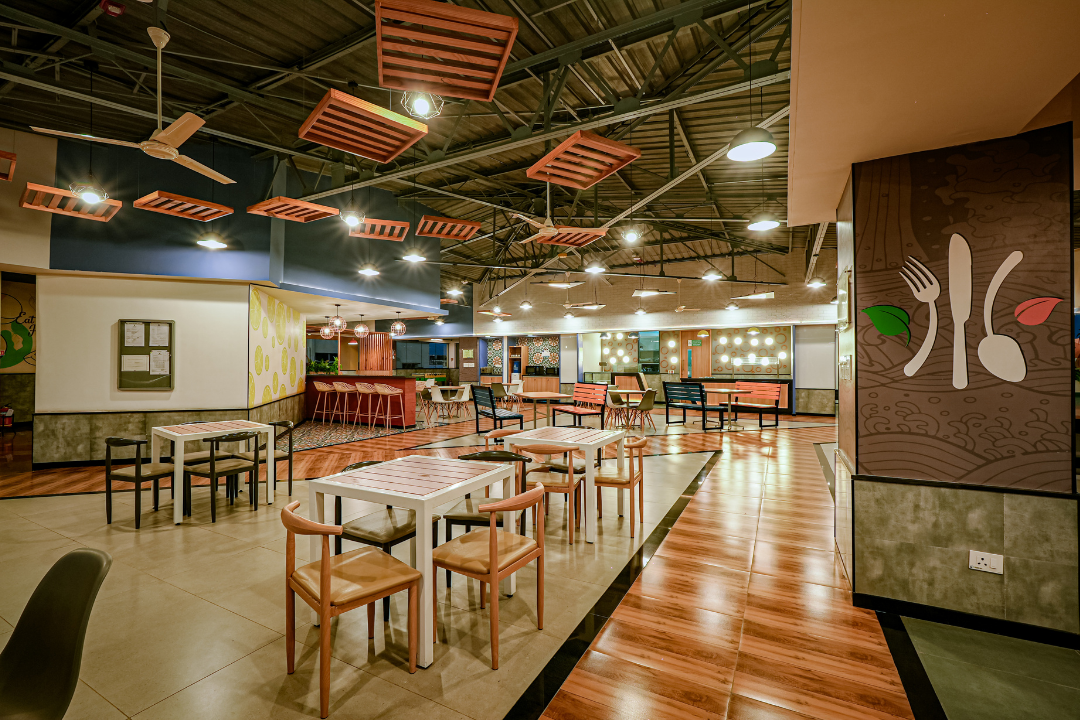 IQ Plaza Cafeteria